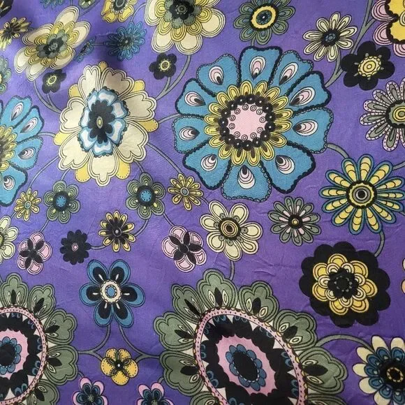 60s Groovy Floral Scarf - Picture 3 of 9